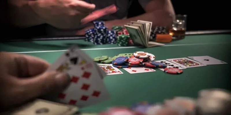 luat-choi-poker-hb88-thuat-ngu